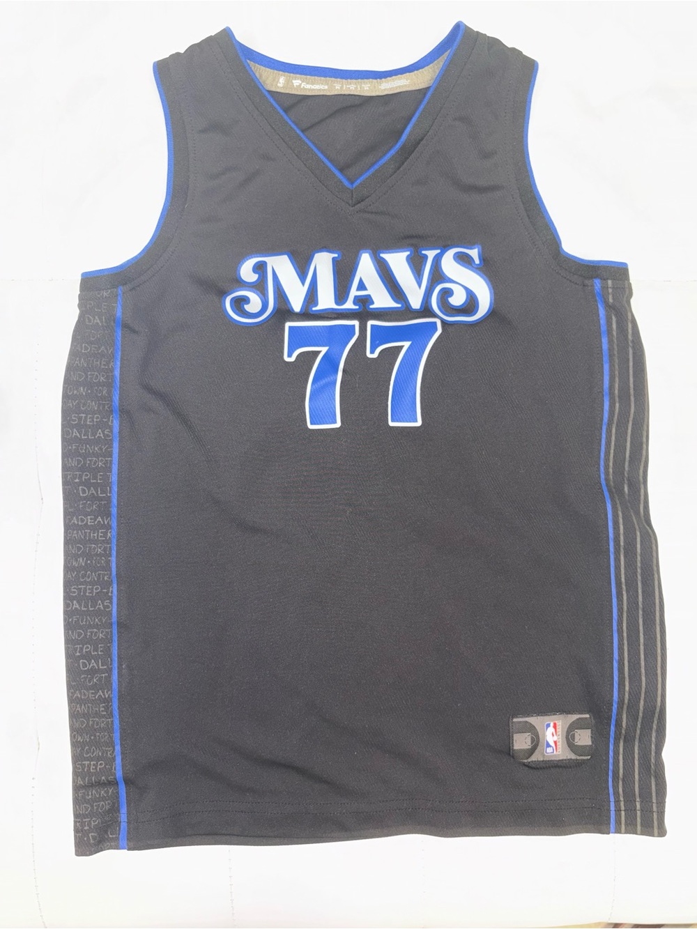 Fanatics Black & Blue Mavericks #77 Kids Jersey